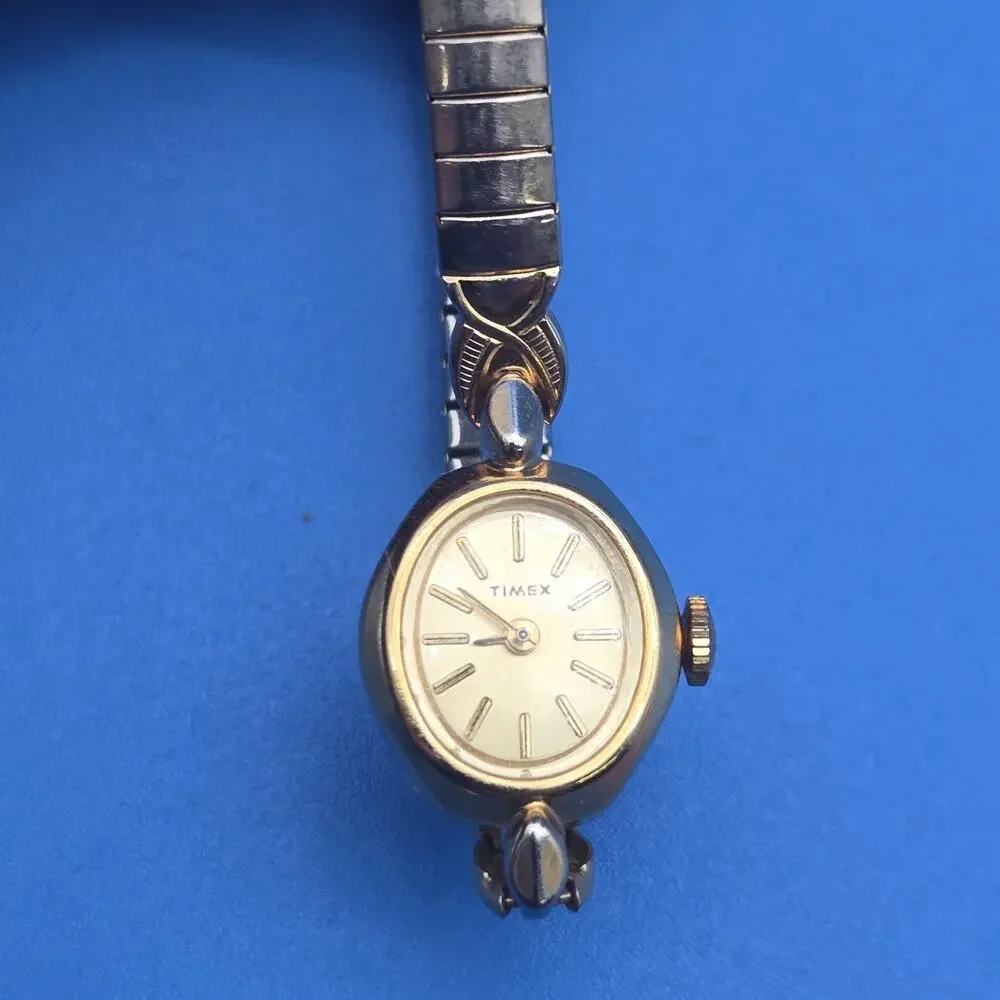 Vintage 1984 Timex Cavatina 11214 Women’s Manual Wind Gold Tone Watch Works